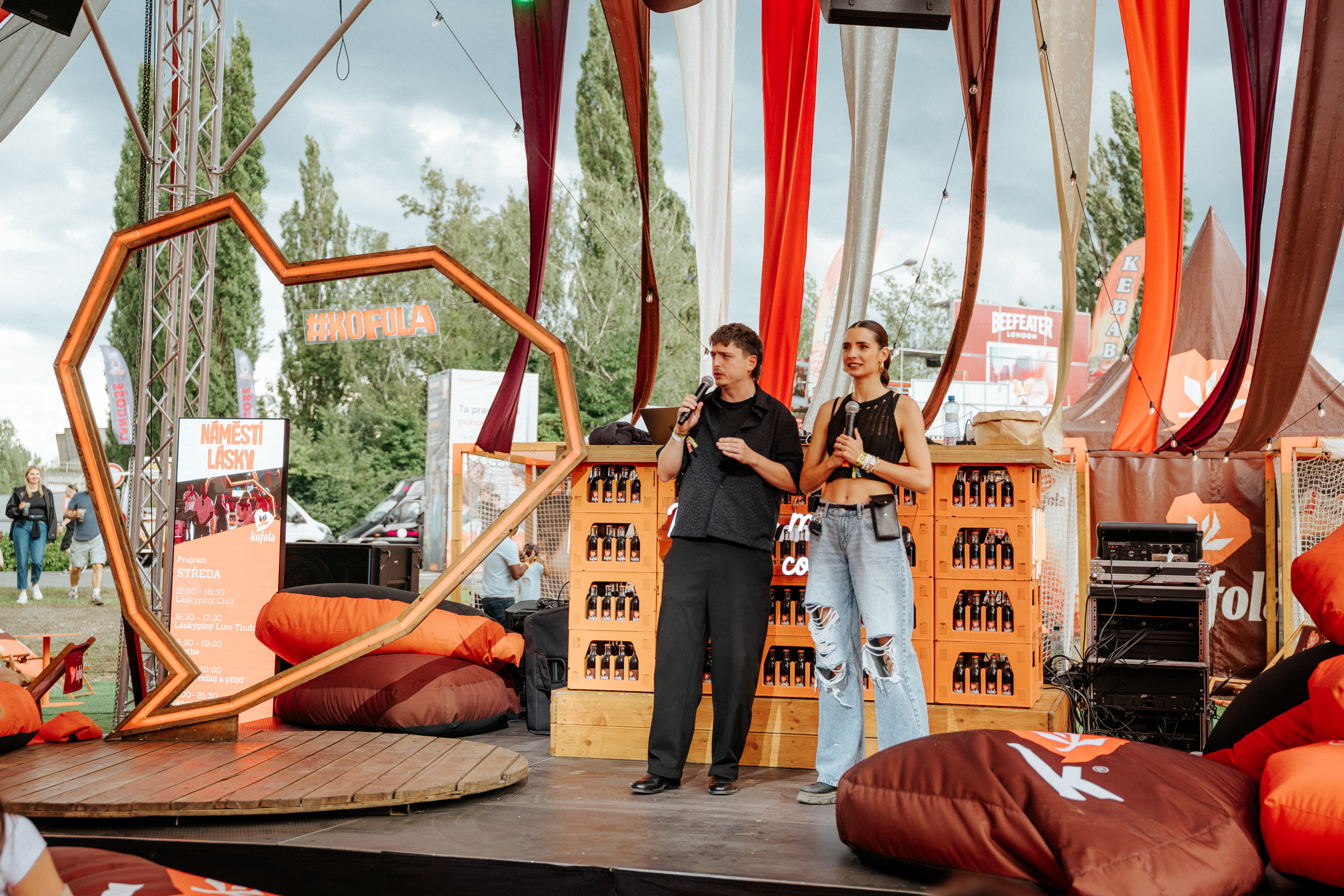 Kofola v létě pomohla k tisícům nových známostí a na festivalech oddala desítky párů 